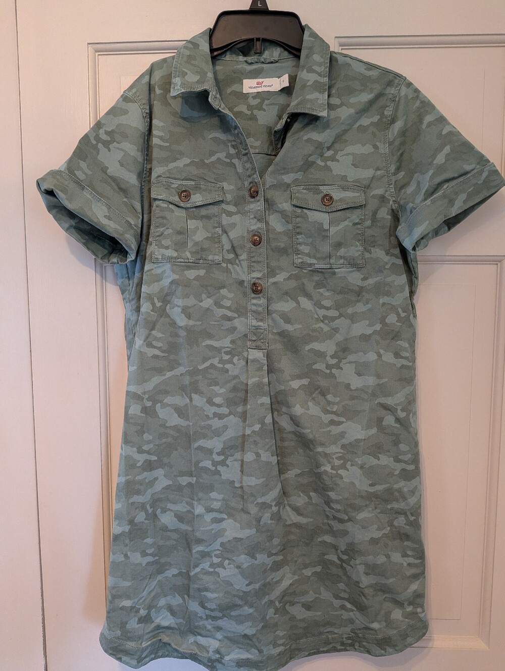 Vineyard Vines Margo Camo Shirt Dress size 8 Utility Cargo Pockets Green Collar